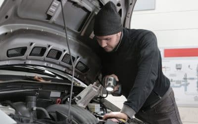 How do I know which type of servicing my car needs?